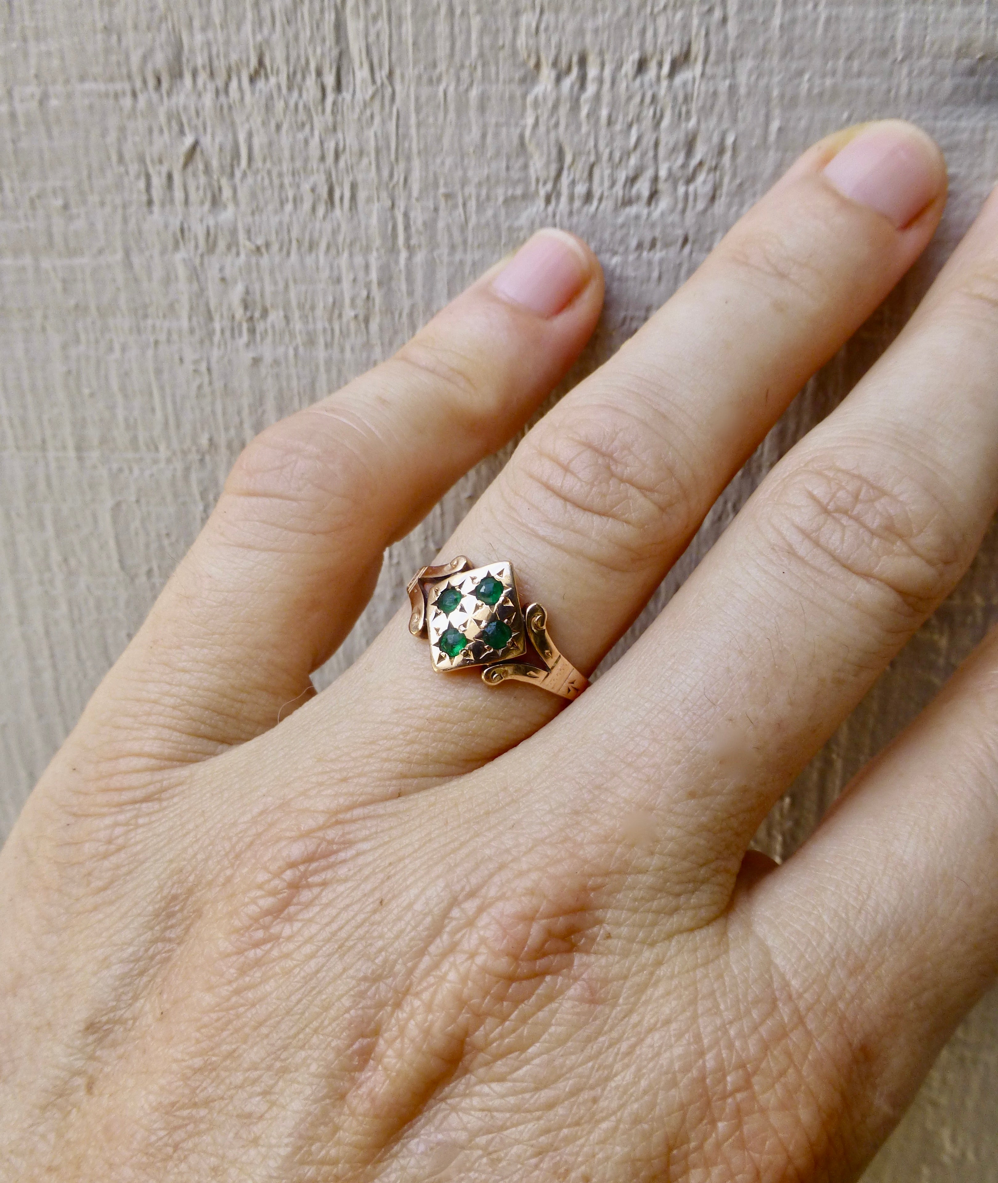 Edwardian Green Glass Paste Ring In 10 Karat Gold