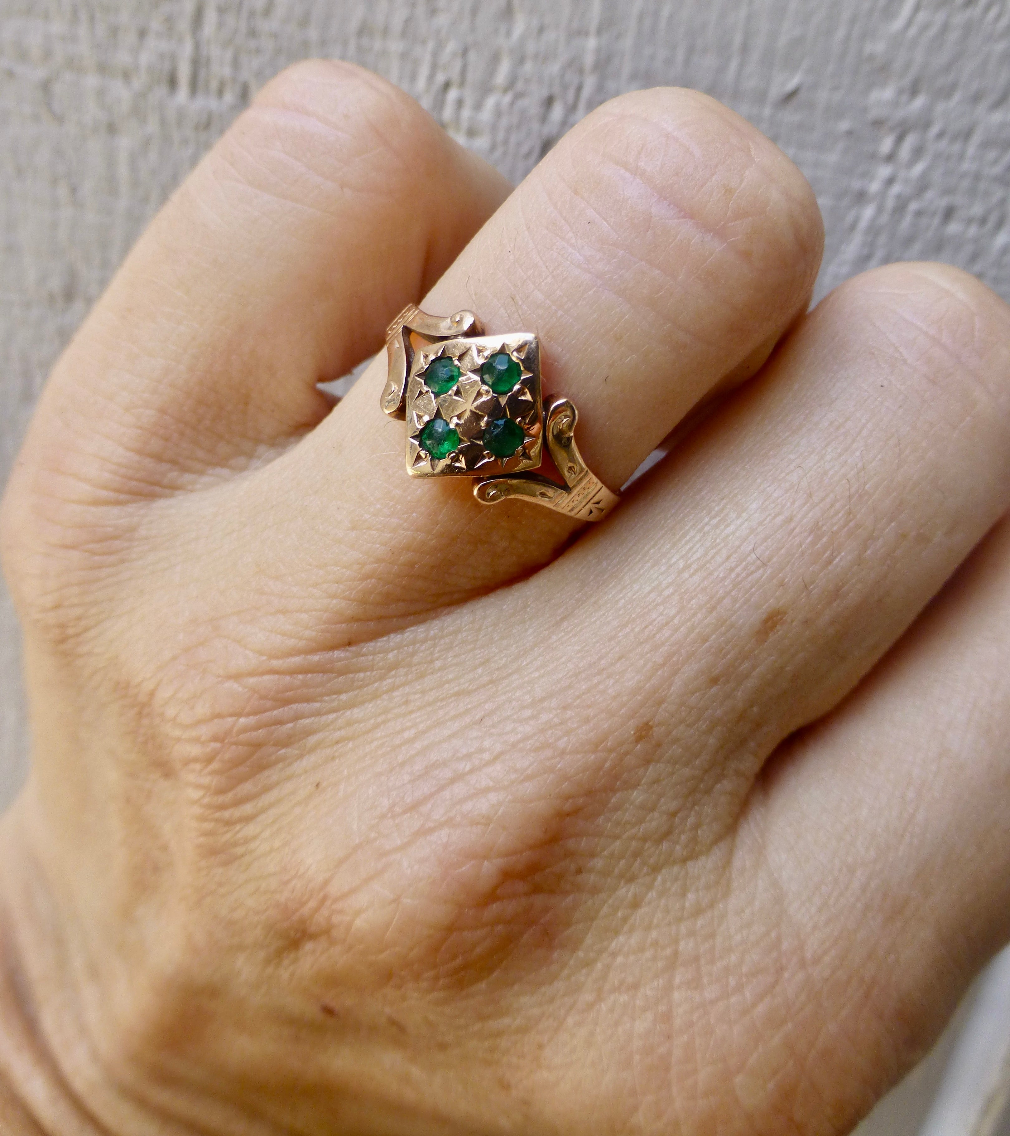 Edwardian Green Glass Paste Ring In 10 Karat Gold