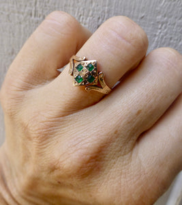 Edwardian Green Glass Paste Ring In 10 Karat Gold