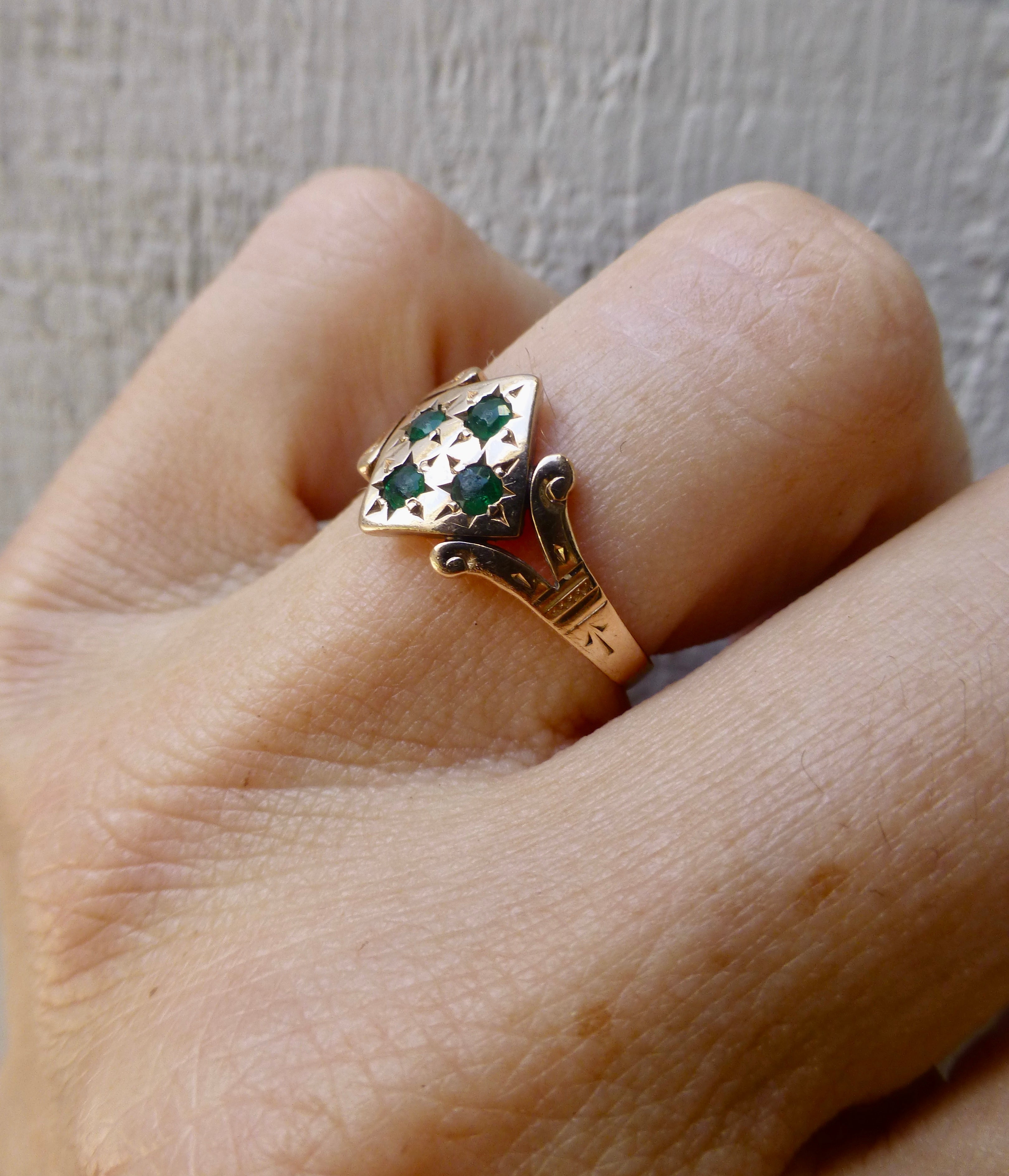 Edwardian Green Glass Paste Ring In 10 Karat Gold