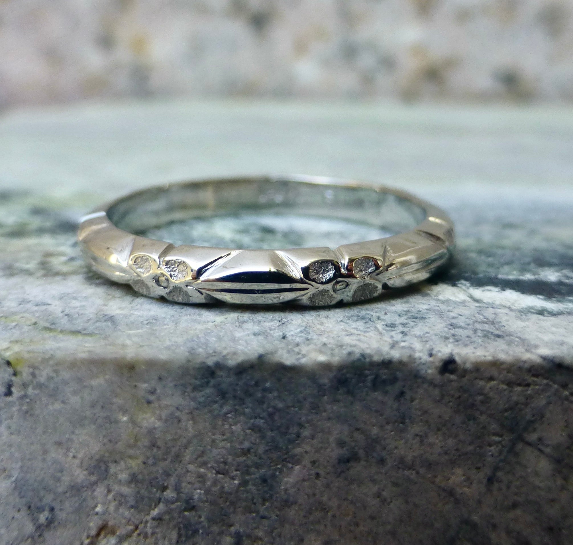 Vintage 14k White Gold Wedding Band