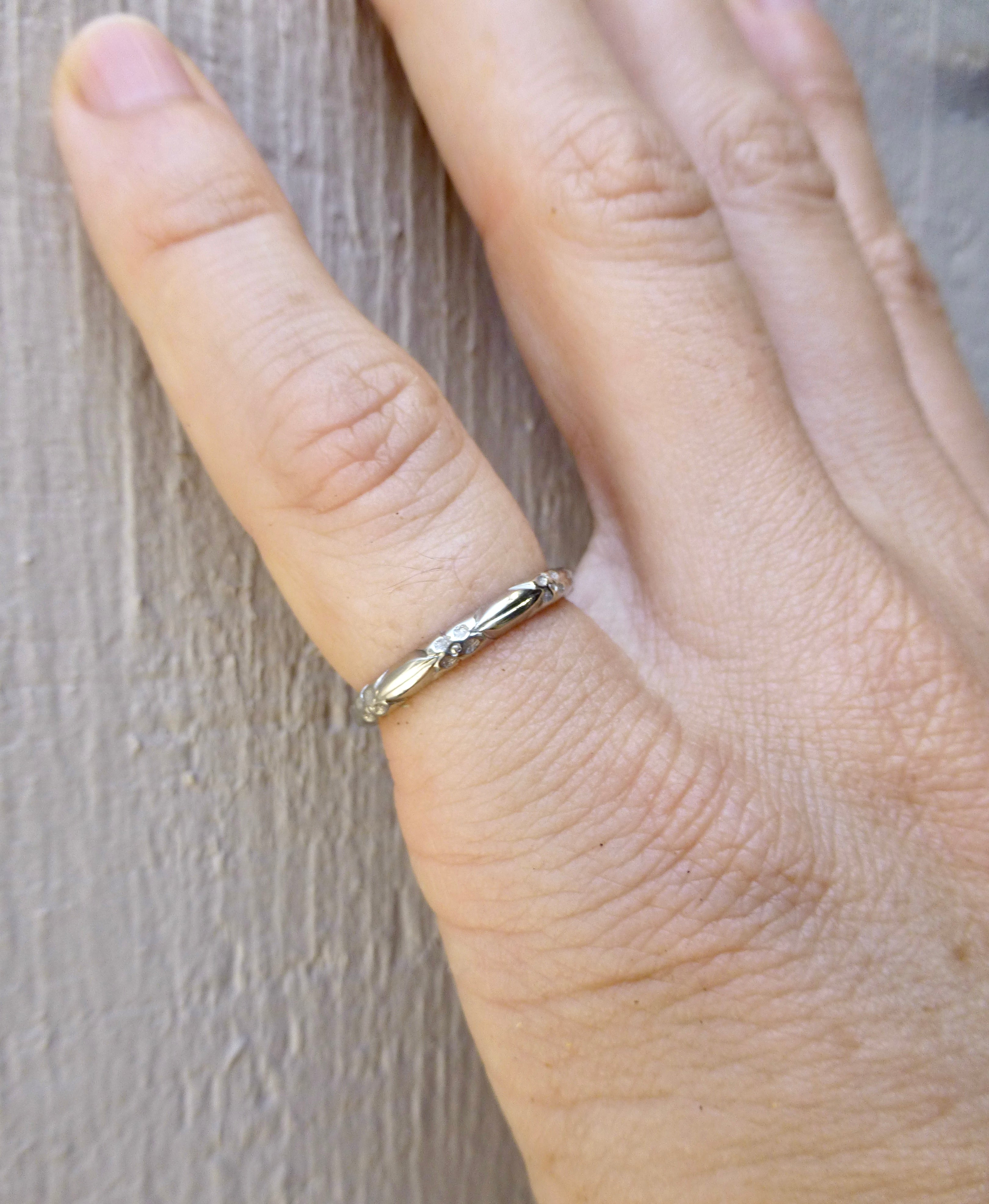 Vintage 14k White Gold Wedding Band