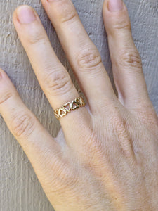 Modern Wide Women's 10k Heart Wedding Band