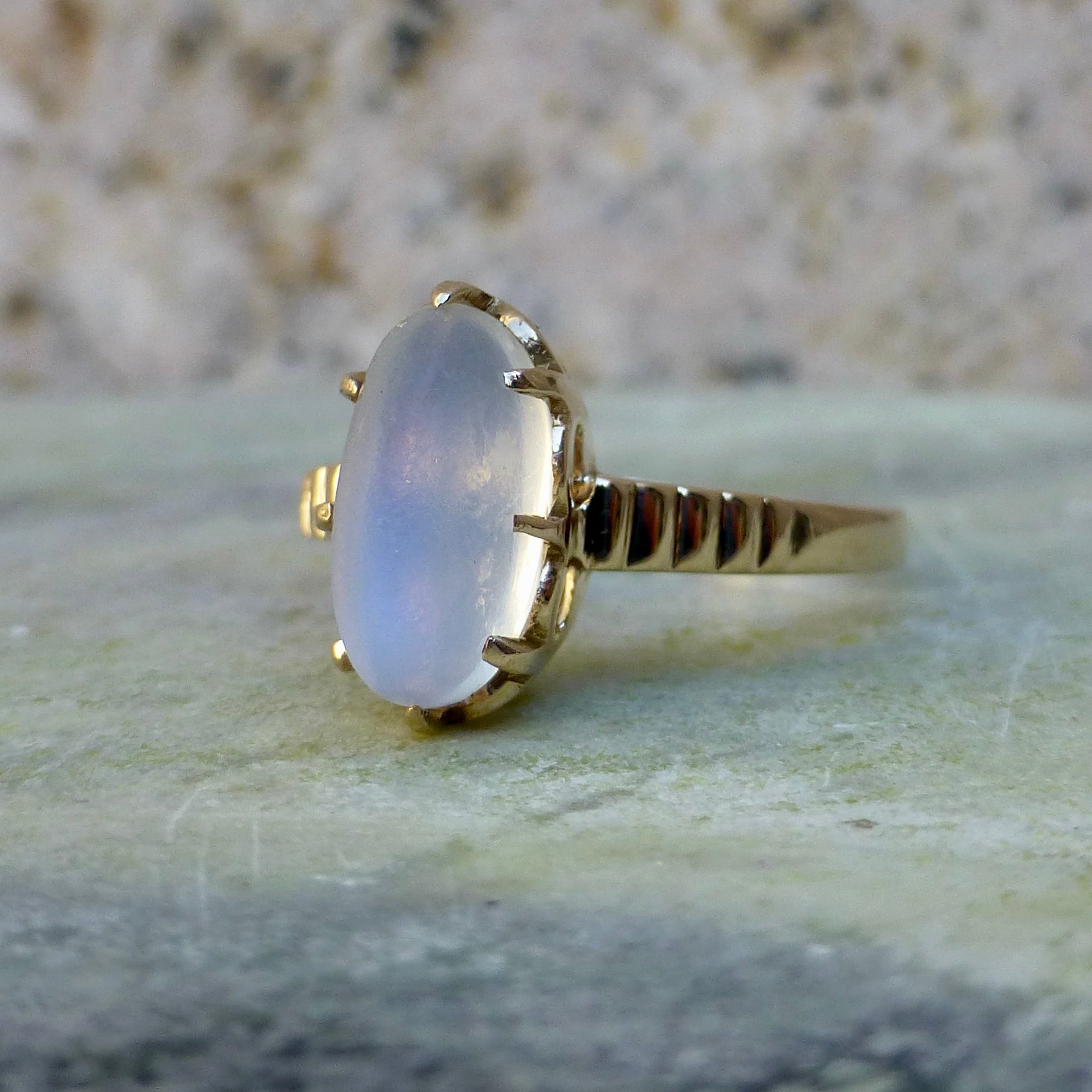 Retro Moonstone Ring In 18 Karat Gold