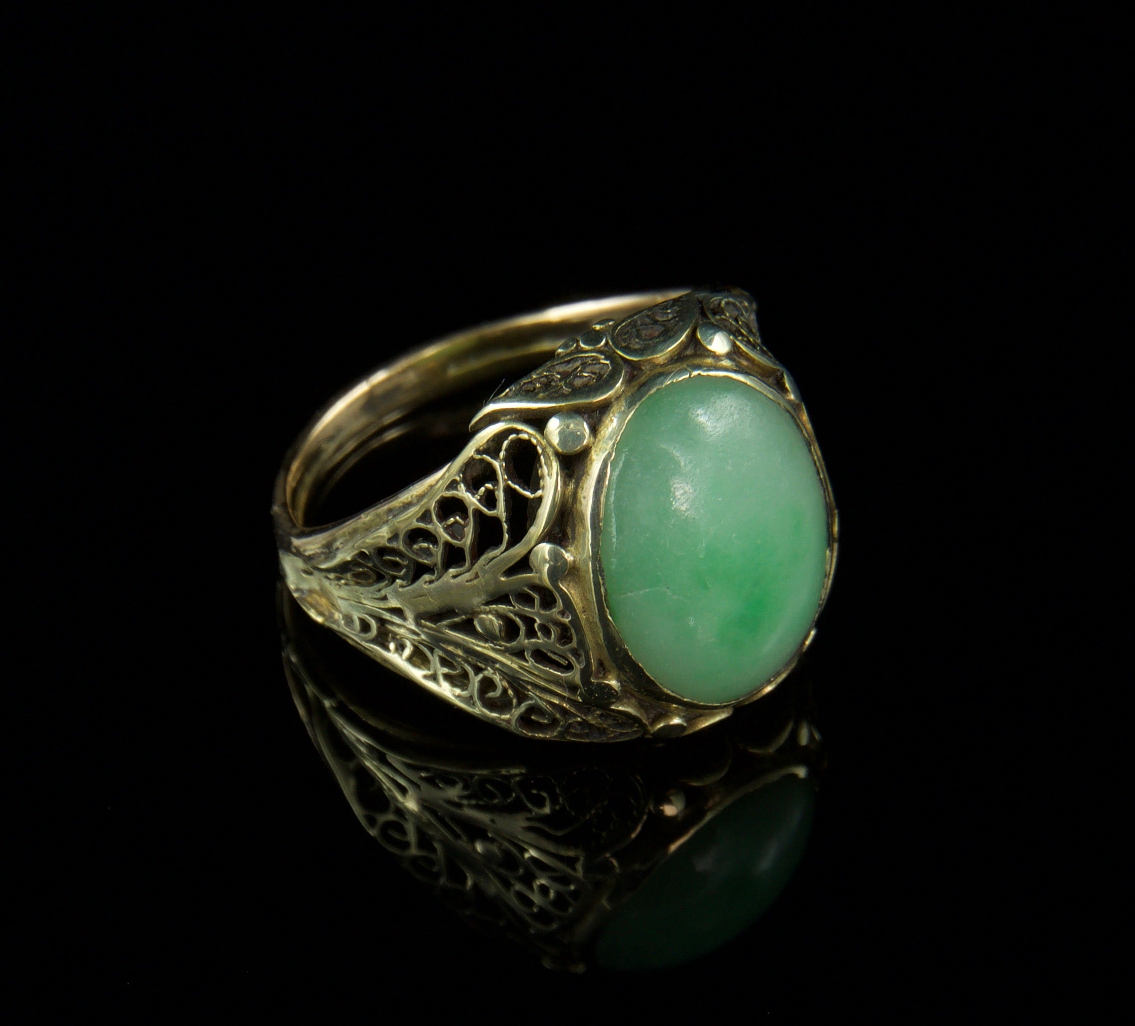 Art Deco Green Jade14k Gold Dinner Ring