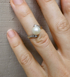 Large Pearl and Diamond Vintage 14k Gold Ring