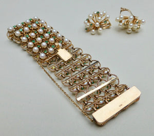 Mid-century Emerald and Pearl Bracelet and Earrings Set